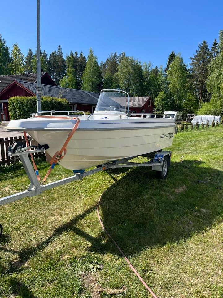 HR 460 fishing, Suzuki 40hk 2011