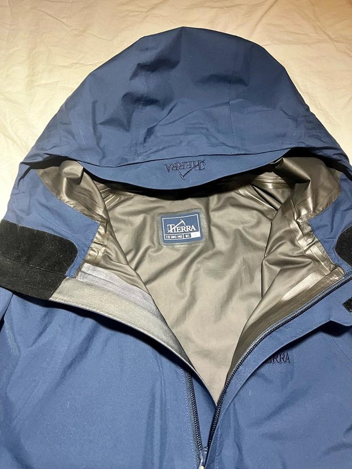 Tierra goretex-jacka, mörkblå...