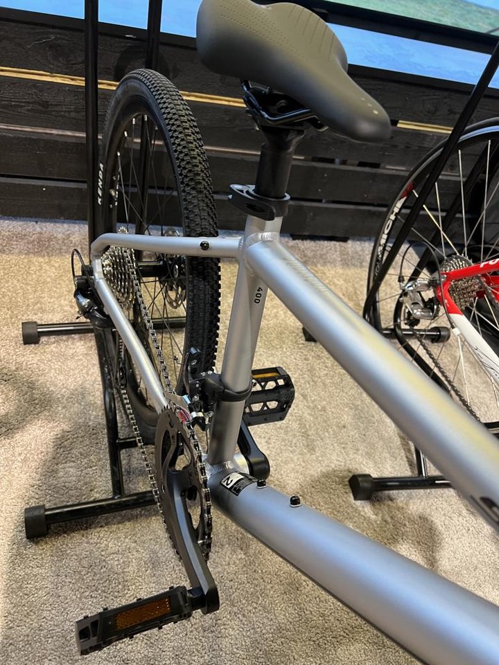 24” Scott gravel 400
