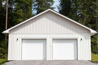 Svensktillverkad garageport KROKOM40