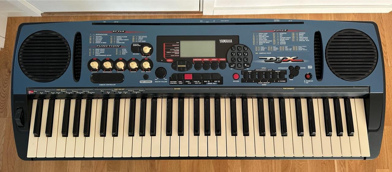 Yamaha DJX / PSR-D1 Synth