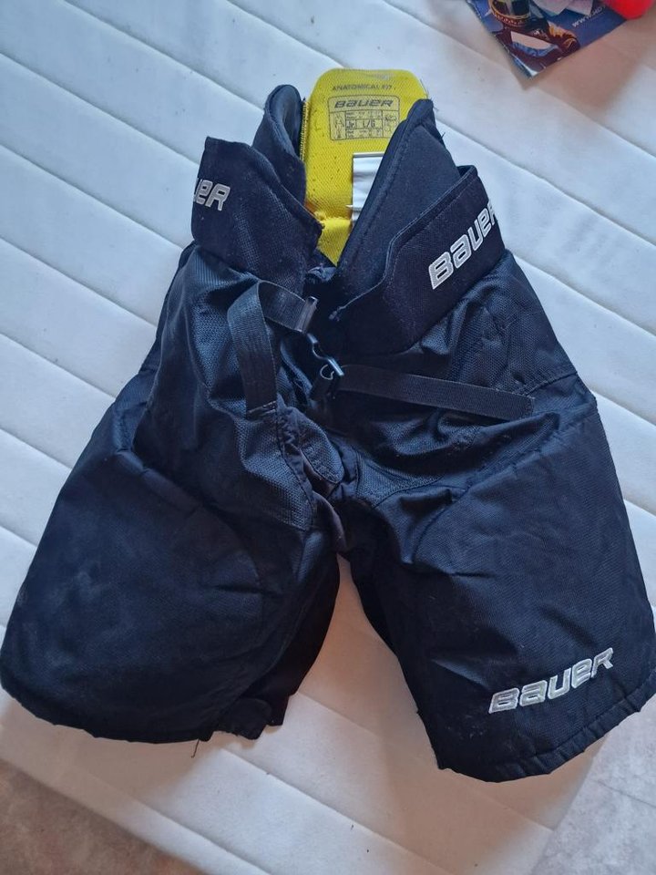Tokbilliga hockey prylar inkl...