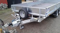 LM 146 Ifor Williams
