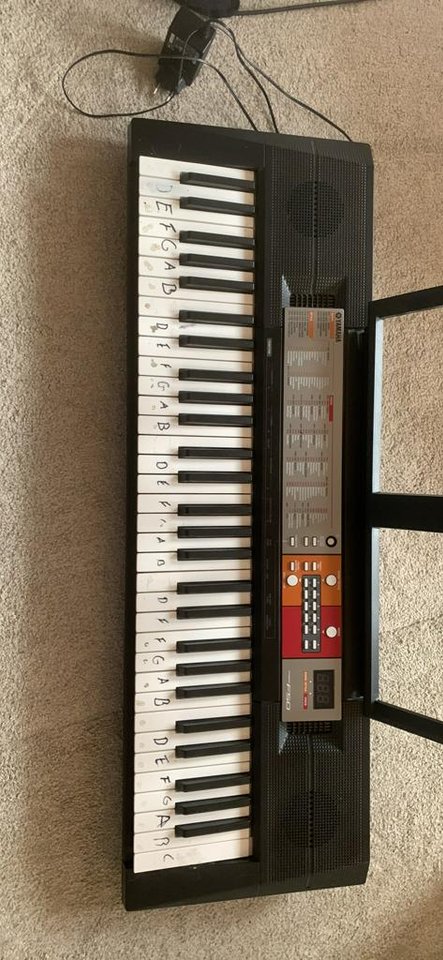 Yamaha keyboard 