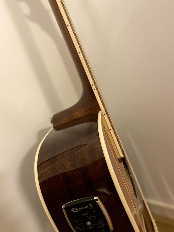 Epiphone Masterbilt DR-500MCE...