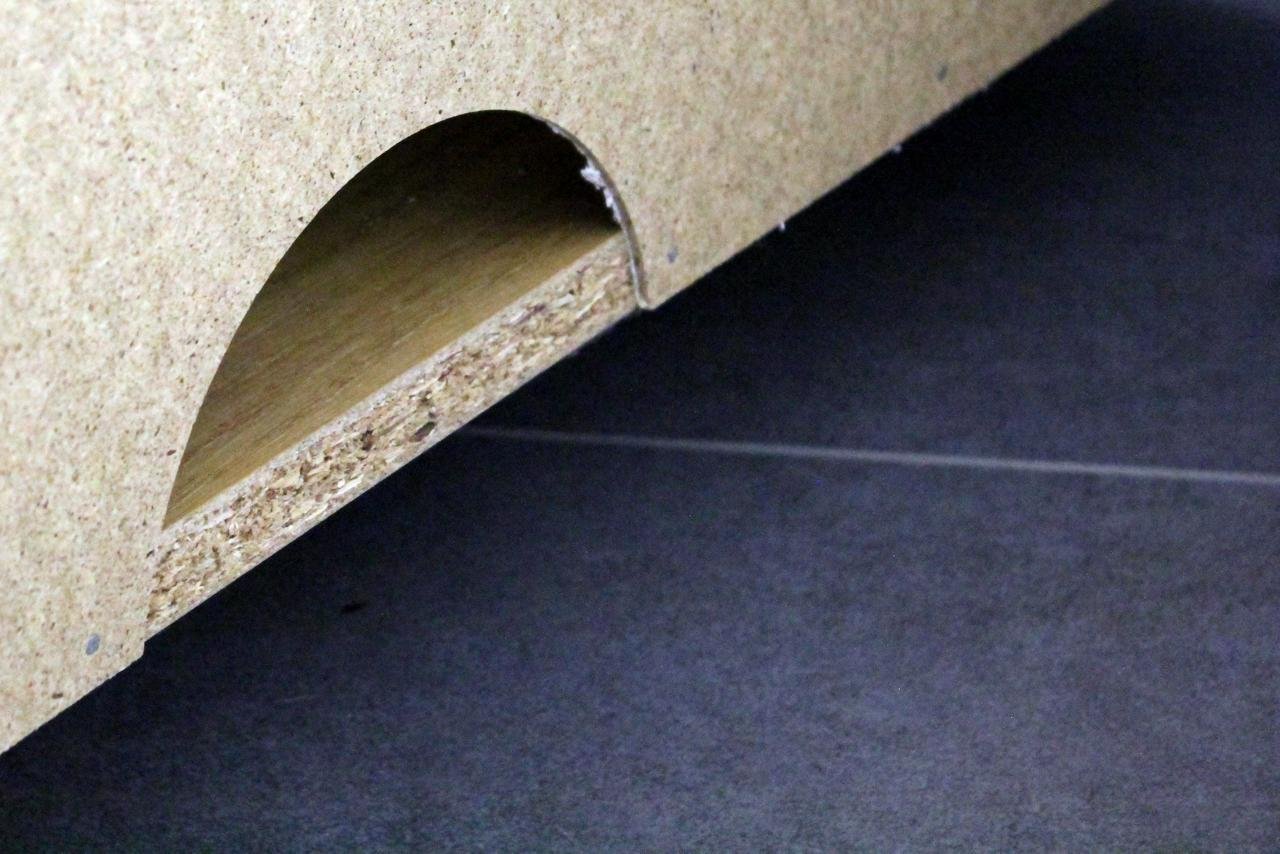 IKEA BENNO LÅGT SKÅP