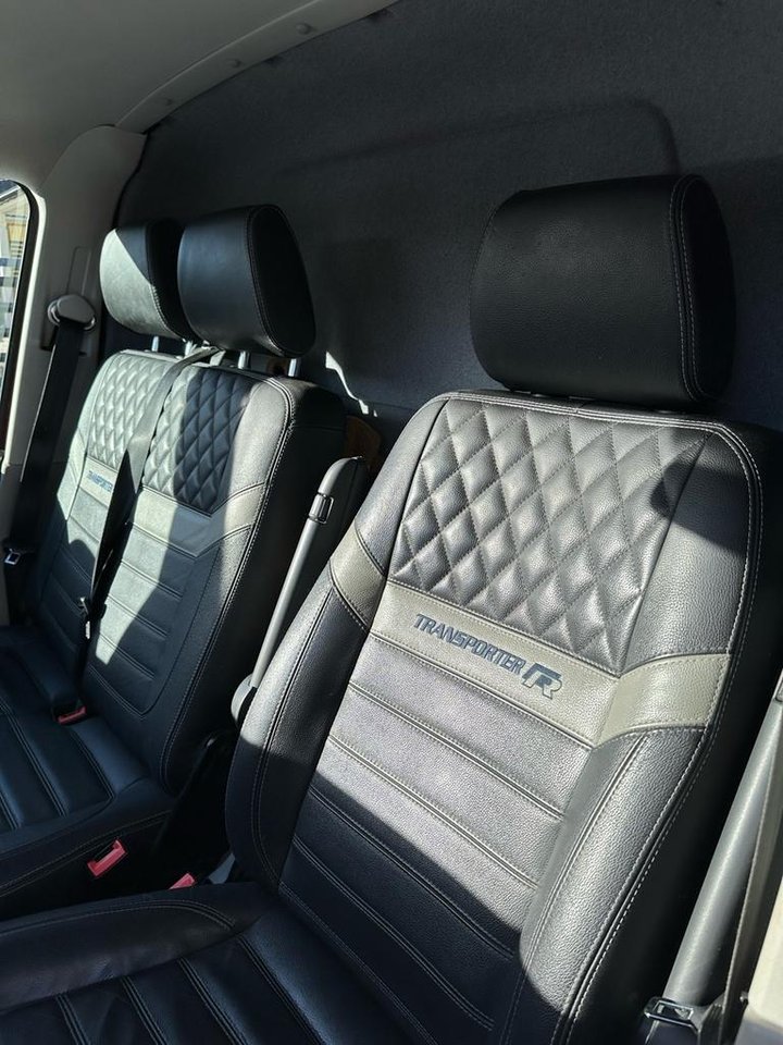 Volkswagen Transporter R Edit...