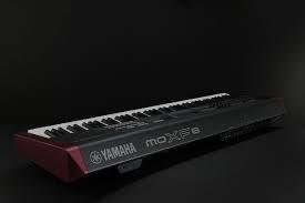 Yamaha moxf8 - 88 weighted ke...