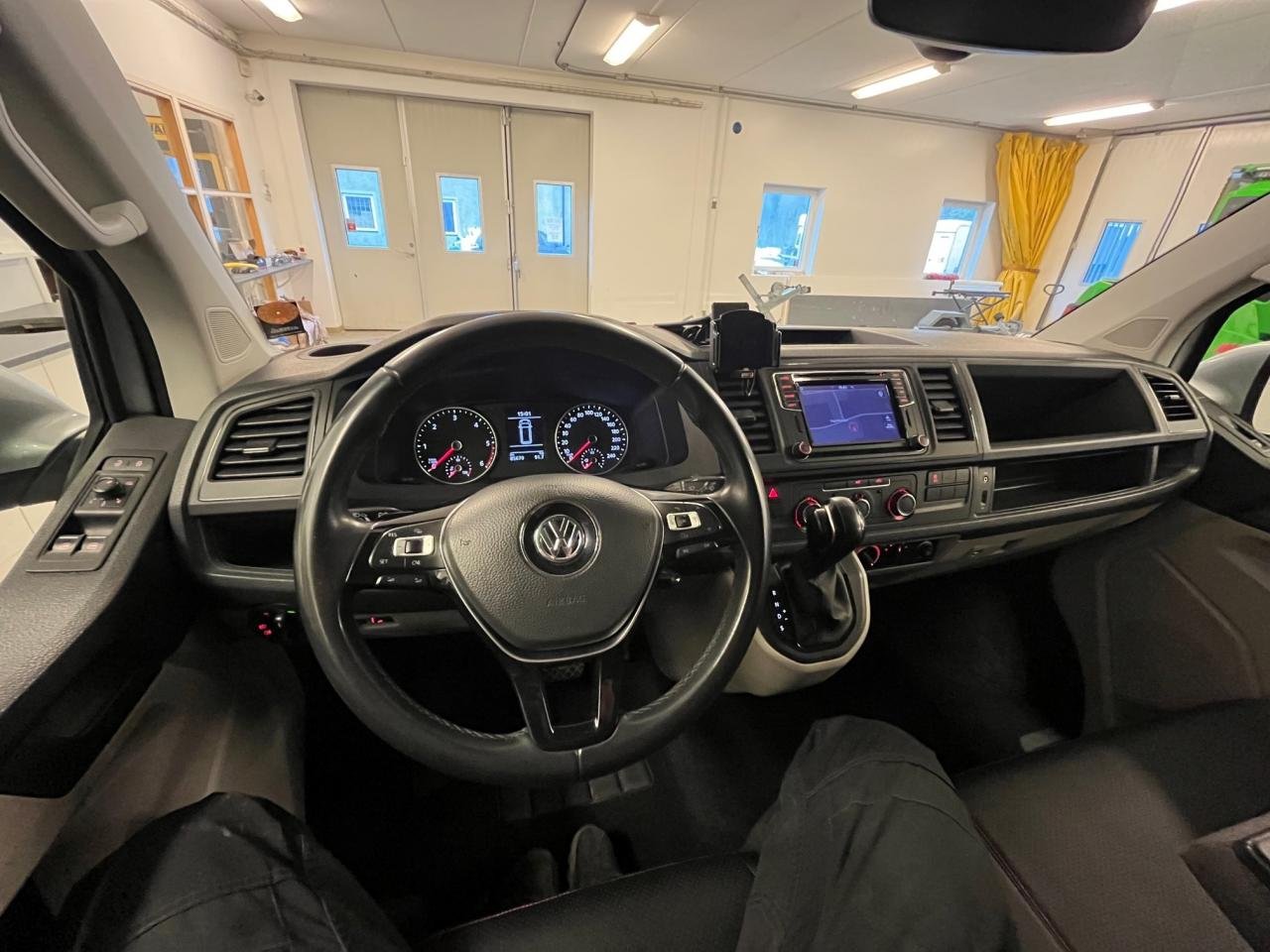 Volkswagen transporter T6 2.0...