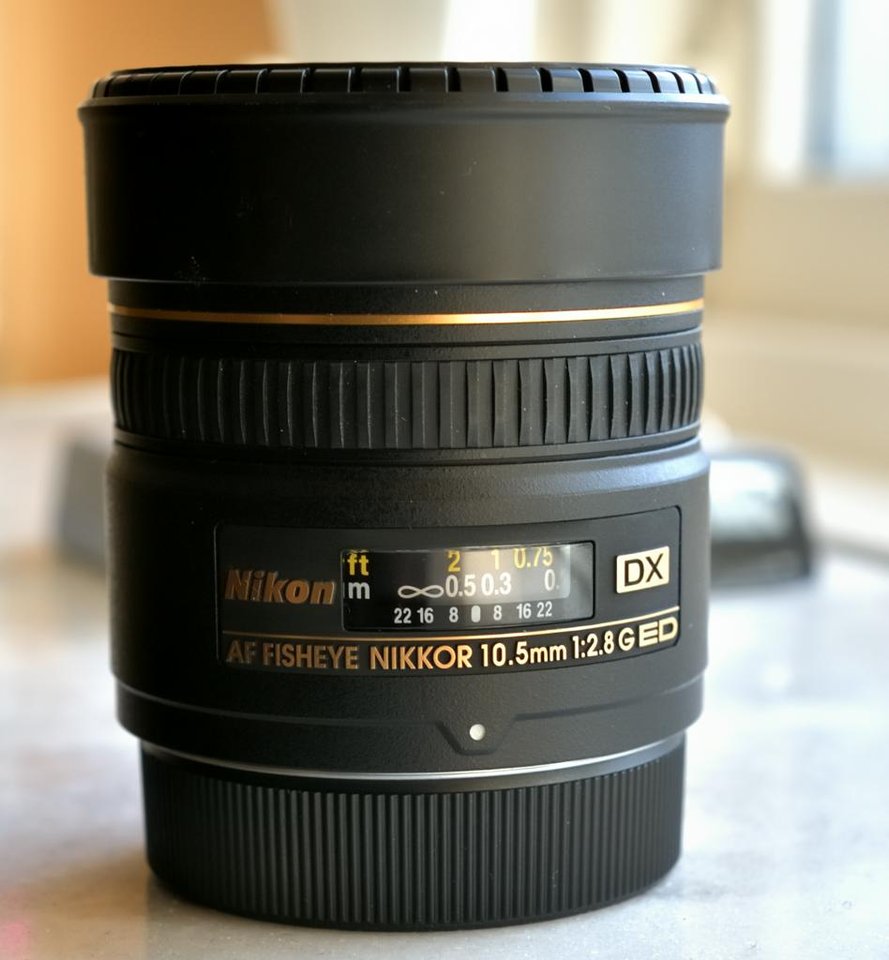 Nikon Fisheye 10,5mm F2,8 i ...