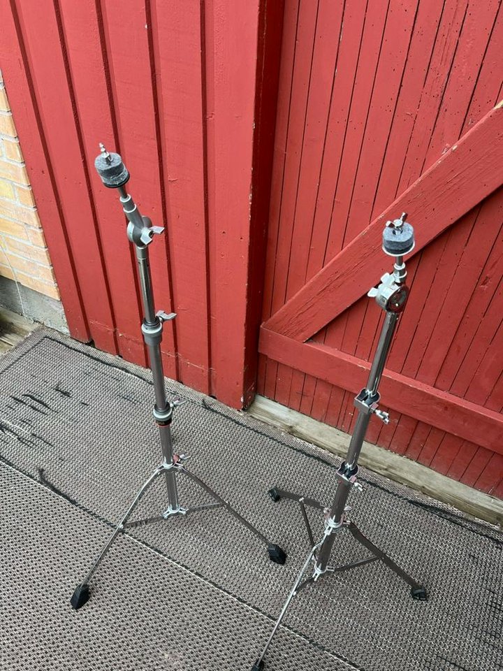 Raka cymbalstativ. 