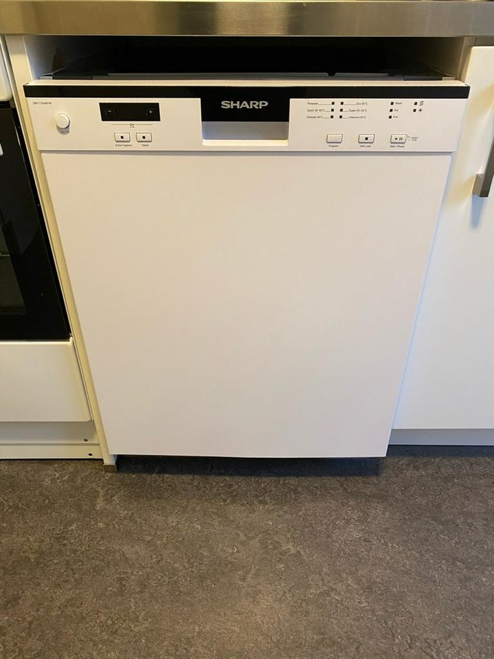 Sharp diskmaskin billigt