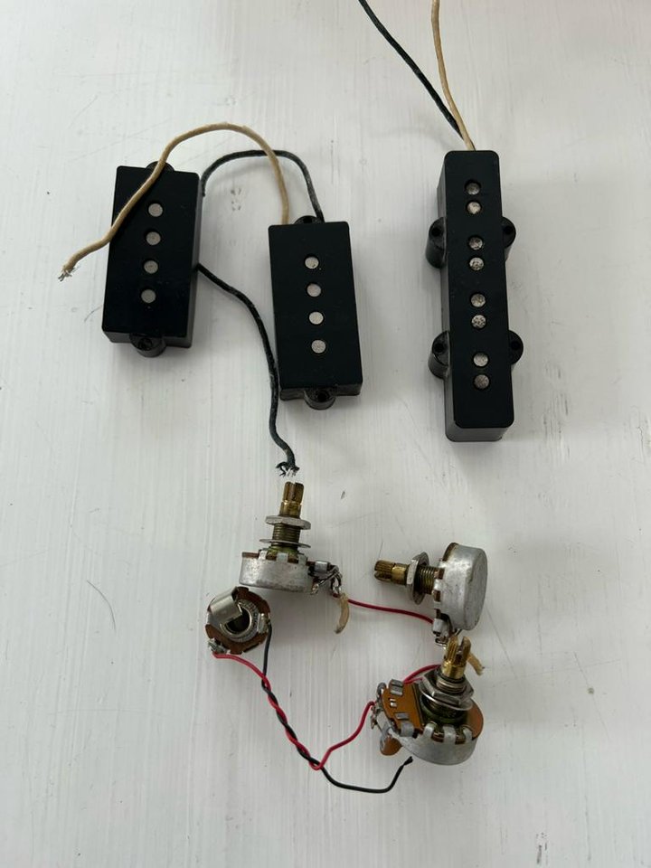 Vintage DiMarzio PJ bas mickar