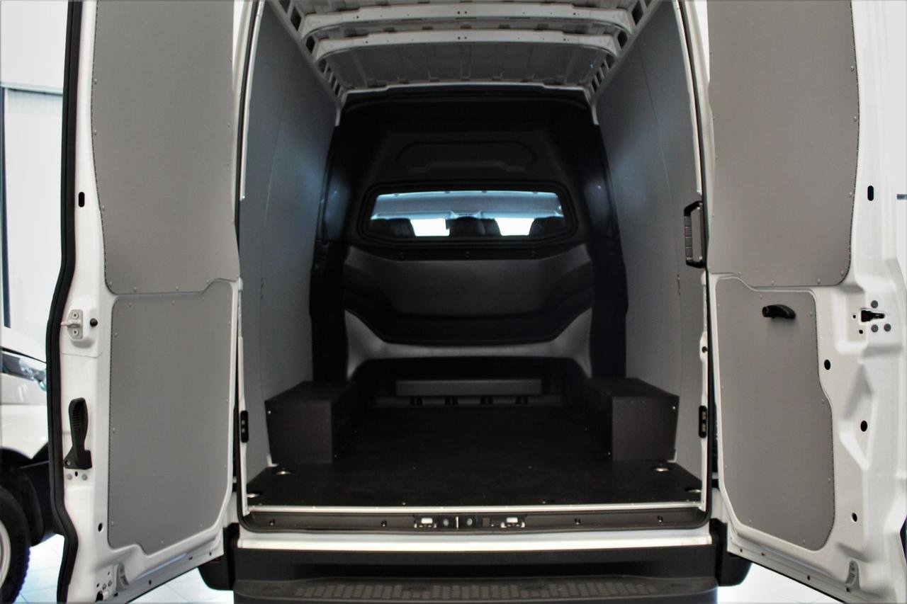 Iveco Daily 35-140 Skåpbil 2.3 JTD Hi-Matic, 136hk, 2021