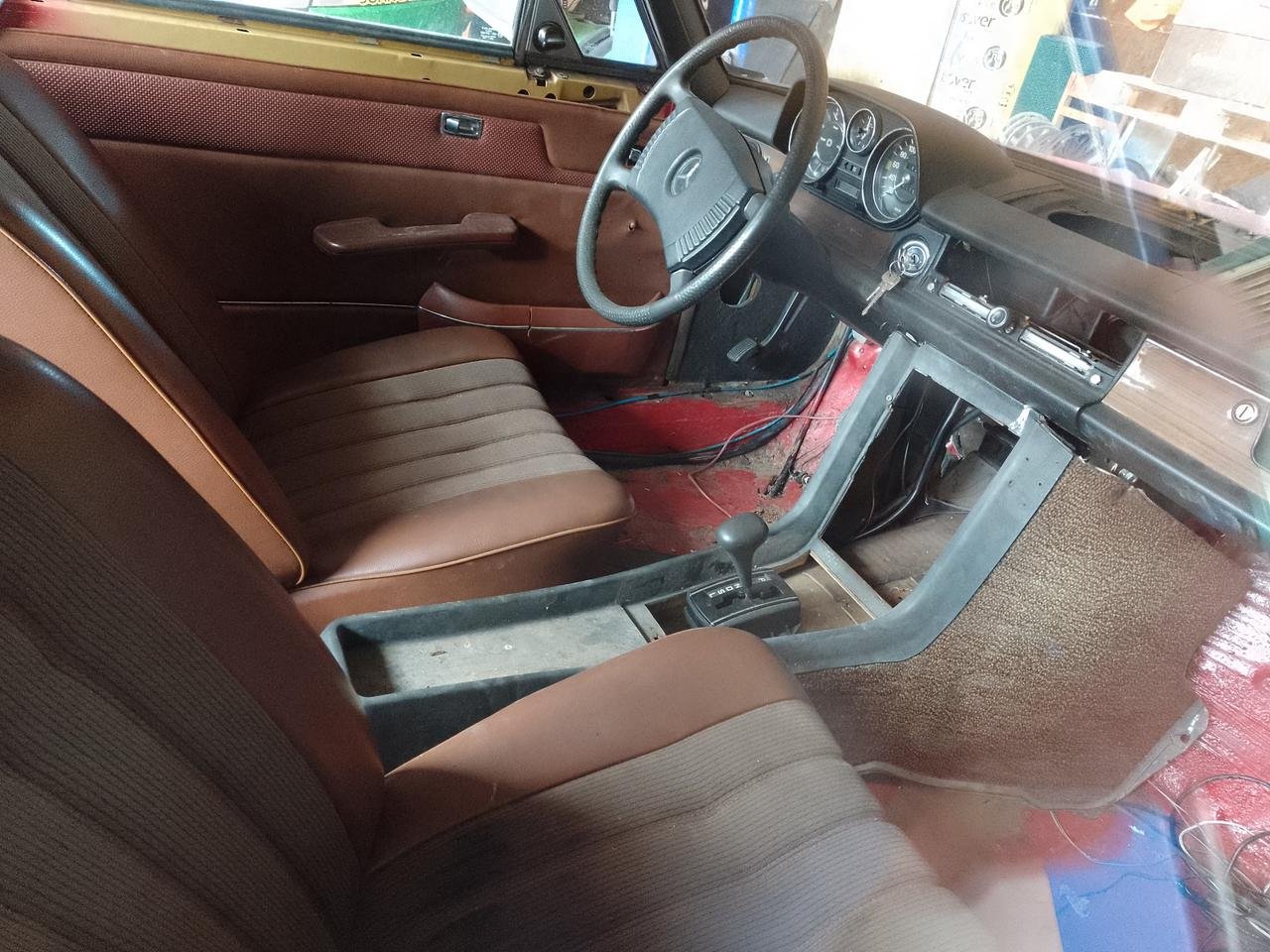 Mercedes-Benz 280 CE Automat
