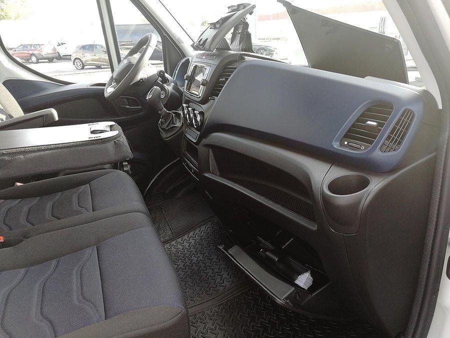 Iveco Daily 35-160 Karosseri Cab 2.3 JTD Hi-Matic, 8-trinn, 156hk, 2021