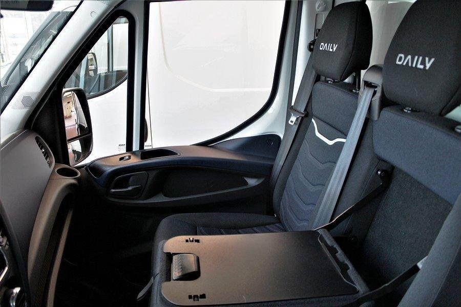 Iveco Daily 35-160 Karosseri Cab 2.3 JTD Hi-Matic, 8-trinn, 156hk, 2021