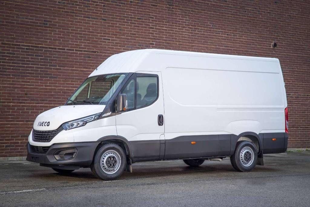 Iveco Daily 35-140 Skåpbil 2.3 JTD Hi-Matic, 136hk, 2021