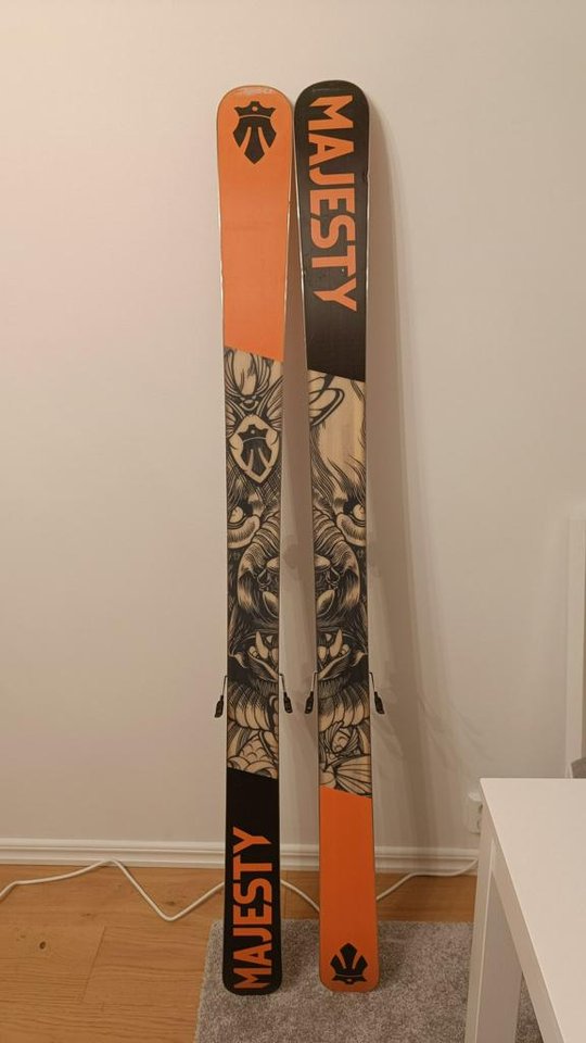 Majesty Dirty Bears 182 cm Al...