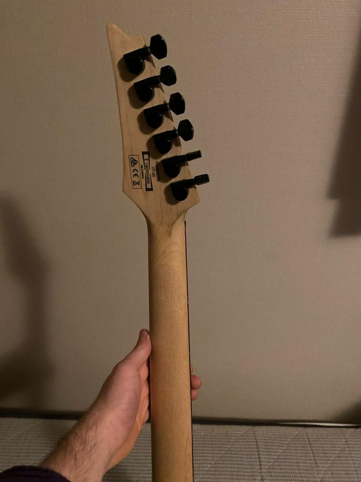 Ibanez rga42fm elgitarr