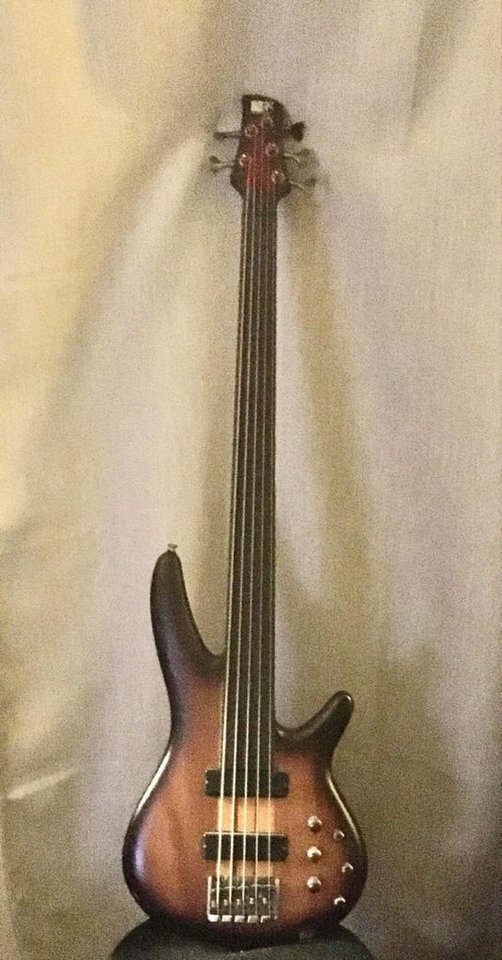Ibanez SRF750