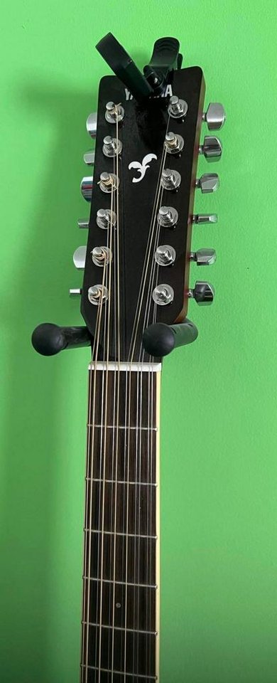 Akustisk Yamaha FG820-12