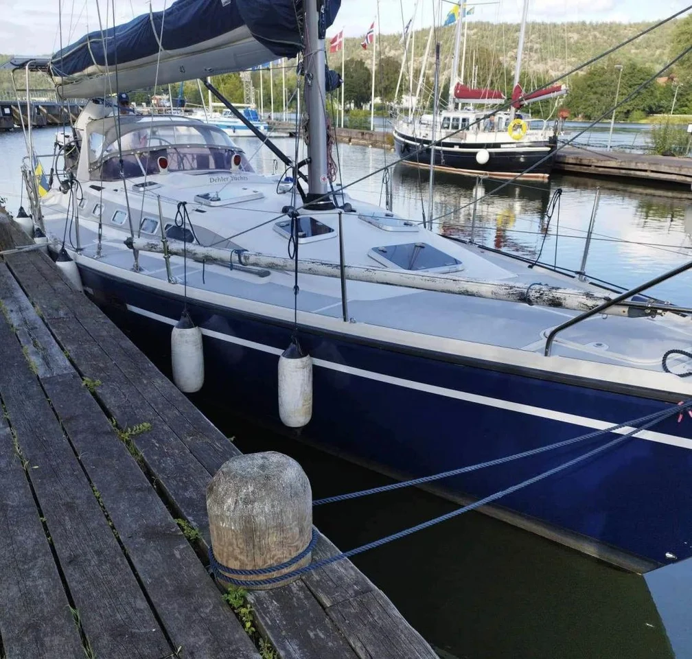 Dehler 43 CWS image