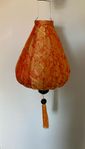 Golvlampa vit metall
