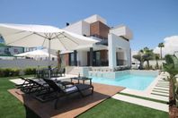 Nybyggda villa | torrevieja