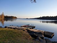 Sjöutsikt, vandring, vedeldad bastu & bad