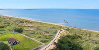 Stuga närmast stranden i Frösakull