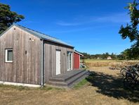 FÅRÖ - Centralt och privat läge på Sudersand