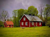 Avskild gård i småländsk idyll