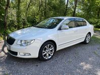 Skoda Superb 2.0 TDI DSG Sekventiell 140hk