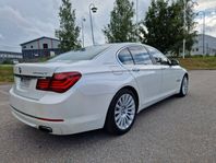 BMW ActiveHybrid 7 Pano HU BKam NAV LaneAs HK AdapFart 354hk