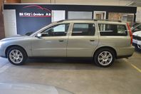 Volvo V70 2.5T (210hk) Business / M-värmare / Nyservad & Ny