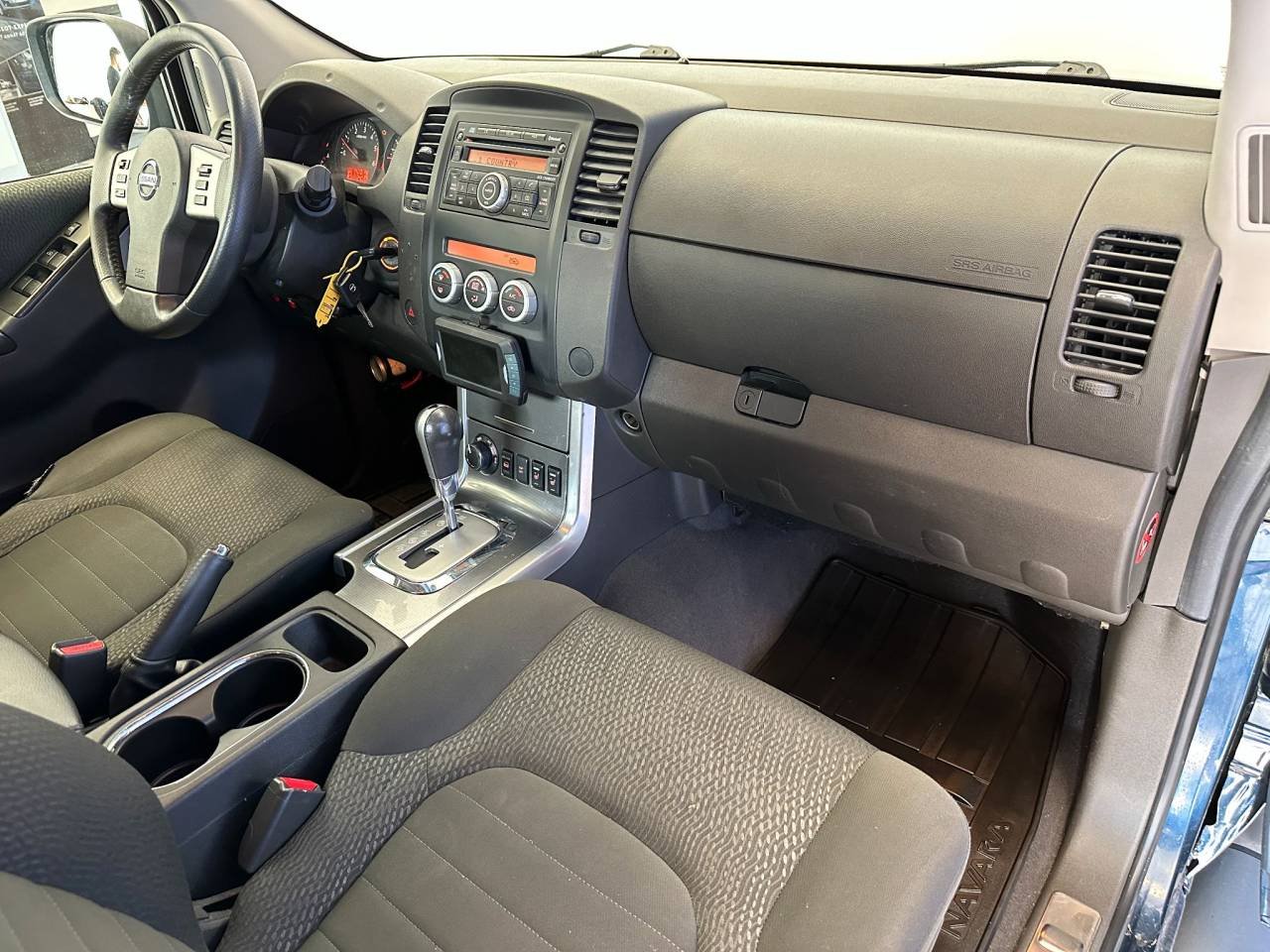 Nissan Navara Dubbelhytt 2.5 dCi 4x4 Automatisk, 190hk, 2011