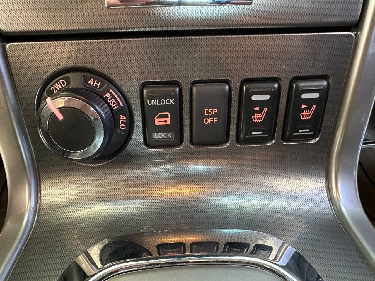 Nissan Navara Dubbelhytt 2.5 dCi 4x4 Automatisk, 190hk, 2011