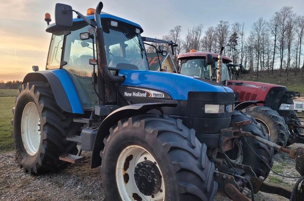 New Holland TM 155 säljes i Ulricehamn | Bloc - såld eller borttagen