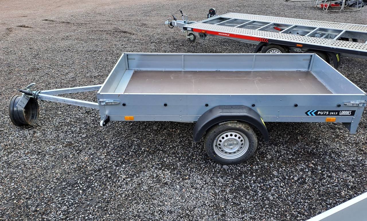 Lorries PU75 2613