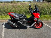 Aprilia SR GT Sport 200 Endast 25 Mil ! räntefri avbetalning