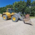 Volvo L120 F - 21 ton - Motor kun 3100 Timer / Engine has on