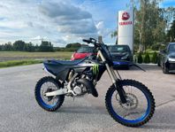 Yamaha YZ 125 Monster Edition