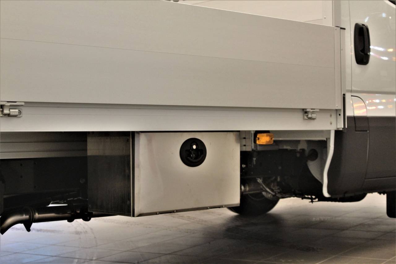 Iveco Daily 35-160 Chassi Cab 2.3 JTD Hi-Matic, 156hk, 2023