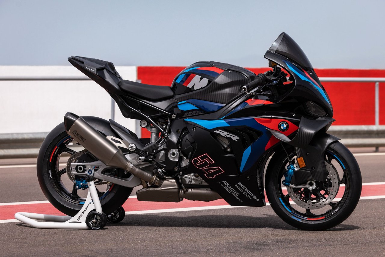 BMW M1000RR Boka nu! 2,95% r...