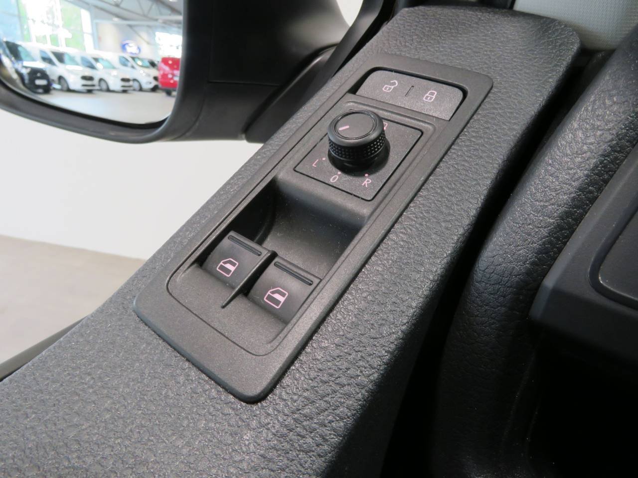 Volkswagen Transporter T28 2....