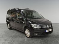 Volkswagen Caddy Maxi Life 7 sits