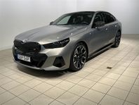 BMW i5 M60 M Sport Pro Innovation DAP Komfortstol Keyless B&