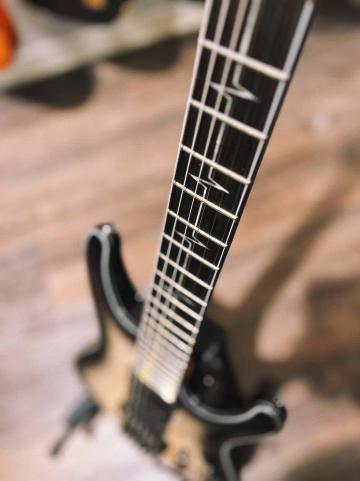 Beg. Ibanez JIVA10