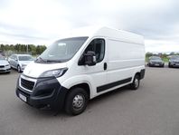 Peugeot Boxer Van 335 2.2 BlueHDi L2H2 140Hk Värmare